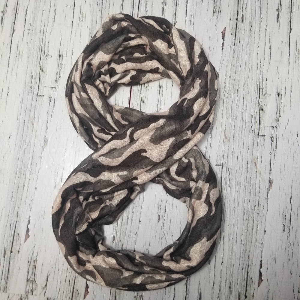 Ricki's Infinity Camouflage Color Large Soft Scarf